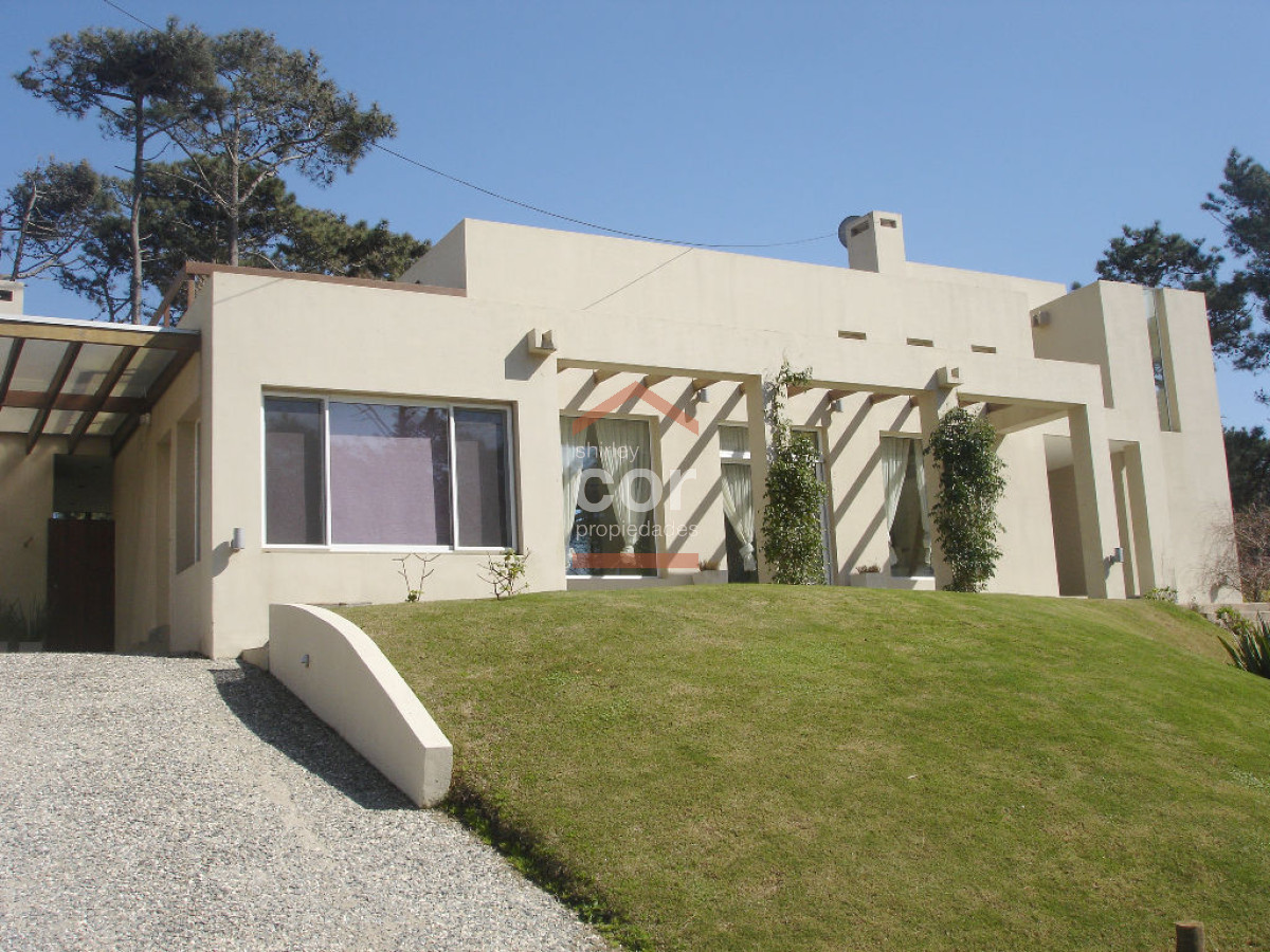 Montoya - GoPunta - Portal Inmobiliario de Punta del Este - Maldonado