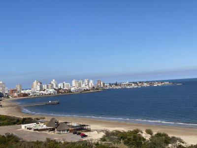 Apartamento en Punta del Este, Mansa