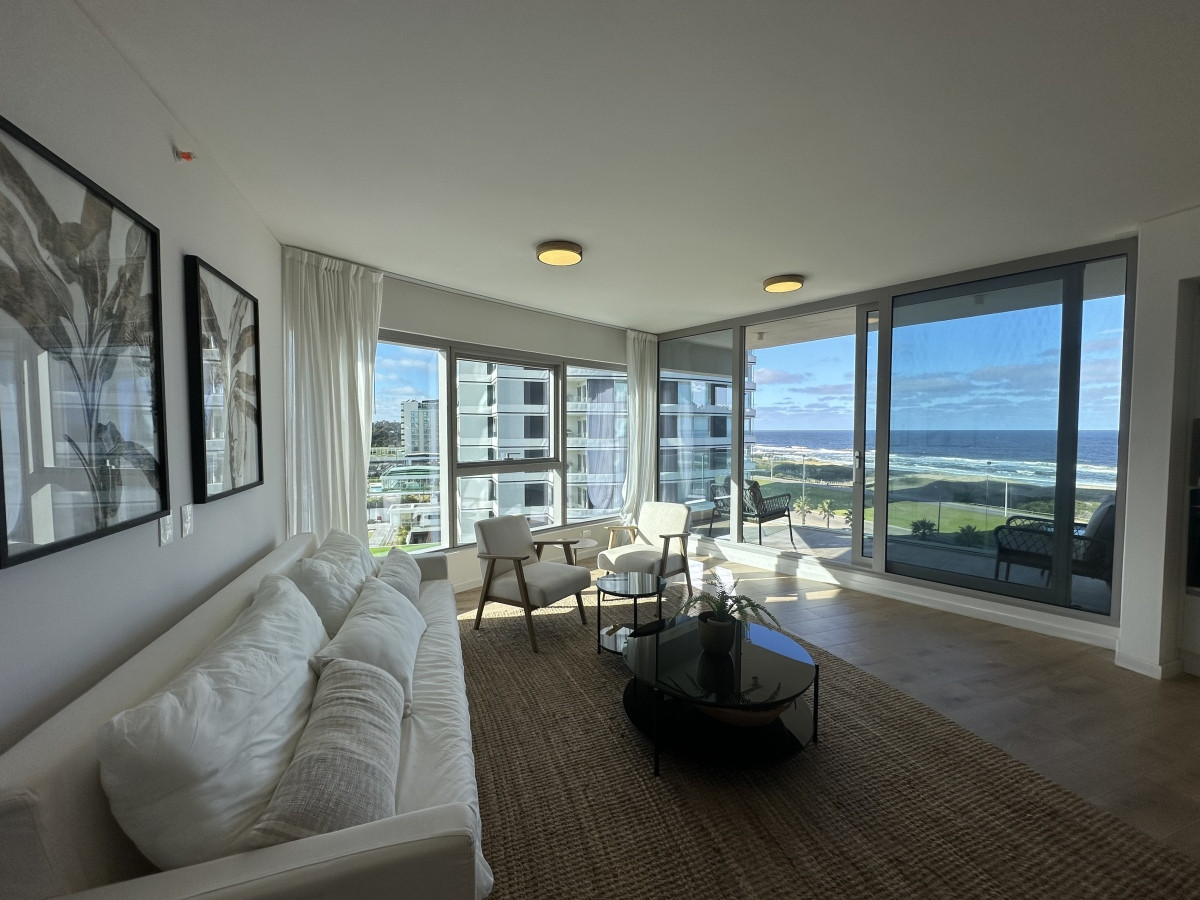 Excelente apartamento en Punta del este  