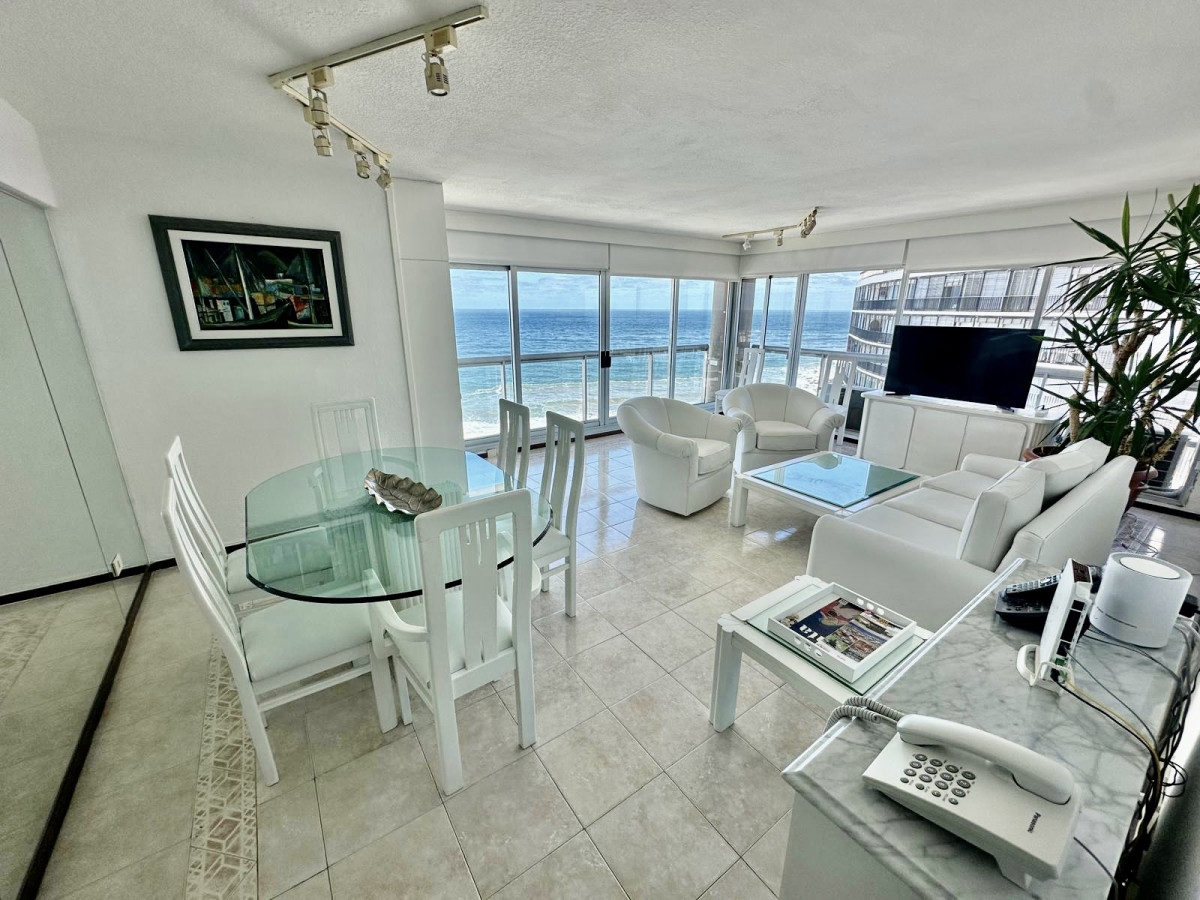 Excelente Apartamento en Península