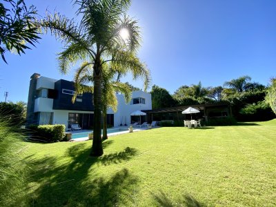 Casa en Rincón del Indio