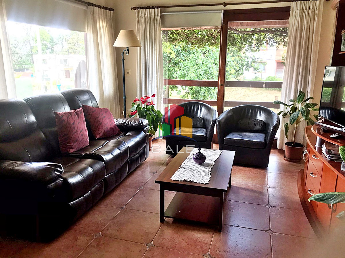 casa en jardines de cordoba - punta del este - gal291c