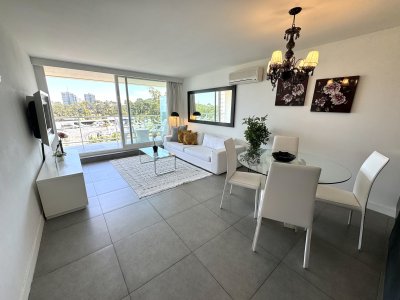 Apartamento de 1 dormitorio y medio en venta, Punta del Este