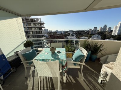 departamento en venta  2  dormitorios playa brava punta del este