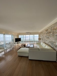 Espectacular Penthouse en Alquiler y venta Fte al puerto