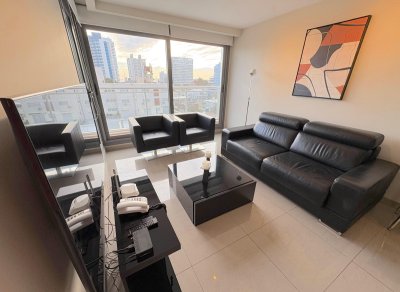 Apartamento de 1 dormitorio y medio en venta en Aidy Gril, Playa Brava y Mansa Punta del Este