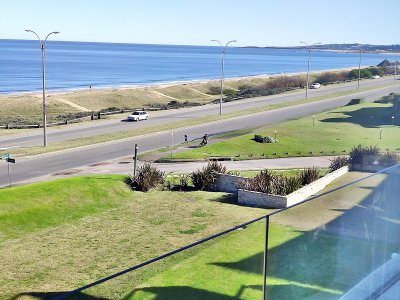 Penthouse frente al mar, categoría y  punta del este