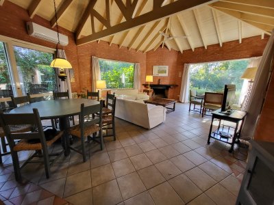 Casa en venta en Punta del Este, barrio privado, barrio cerrado La Arbolada