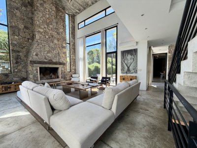 Hermosa casa en La Arbolada