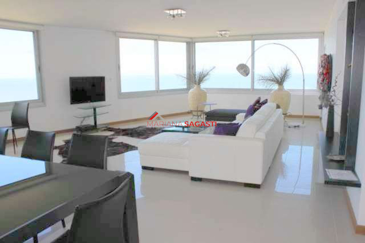Brava - GoPunta - Portal Inmobiliario de Punta del Este - Maldonado