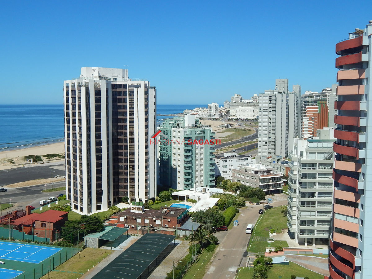 Brava - GoPunta - Portal Inmobiliario de Punta del Este - Maldonado