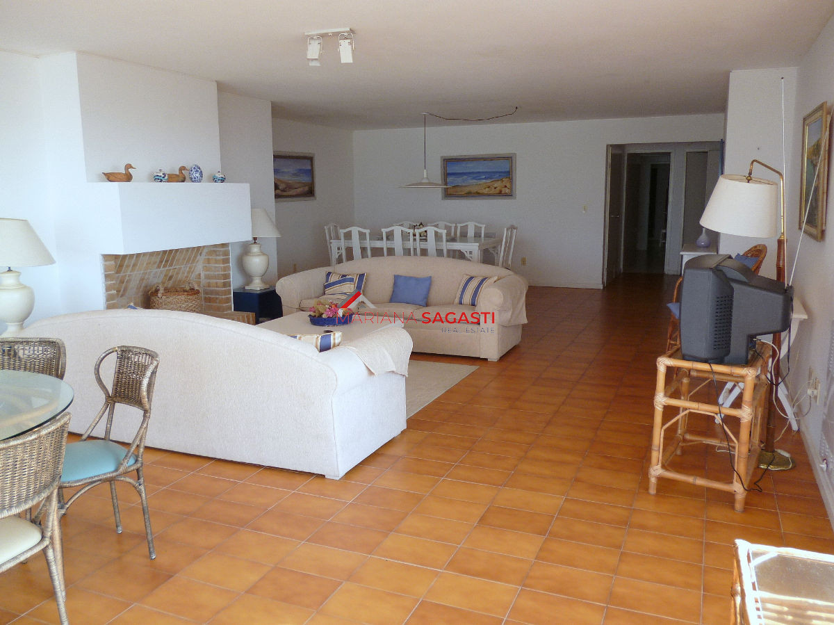 Peninsula - GoPunta - Portal Inmobiliario de Punta del Este - Maldonado
