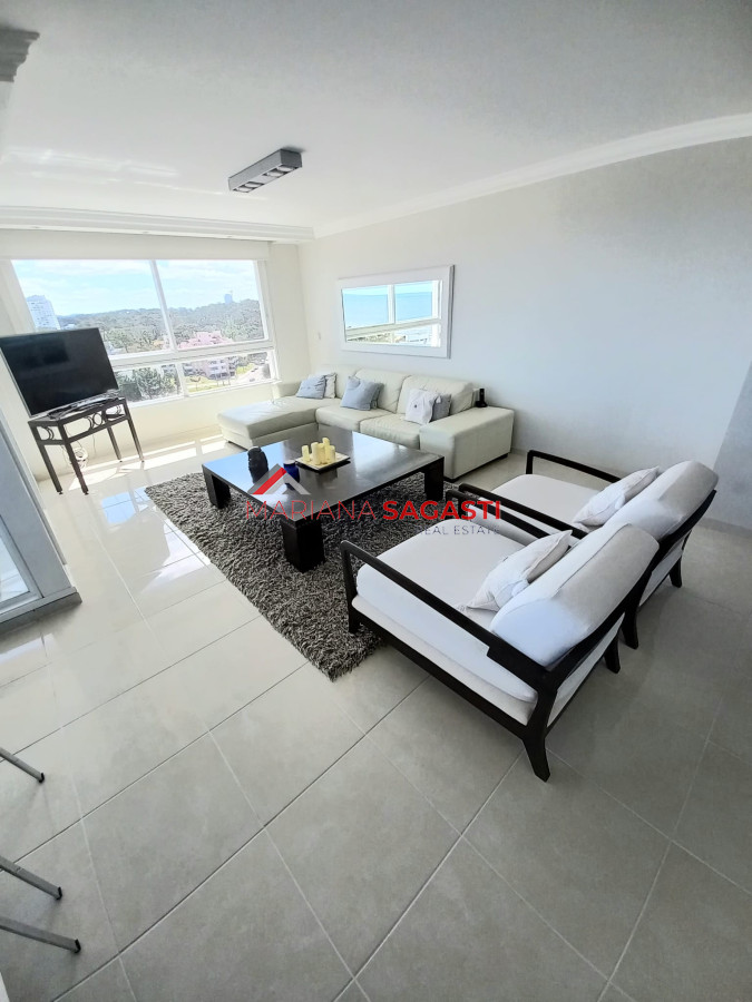 Mansa - GoPunta - Portal Inmobiliario de Punta del Este - Maldonado