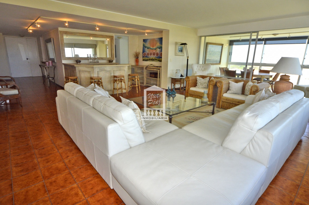 Brava - GoPunta - Portal Inmobiliario de Punta del Este - Maldonado