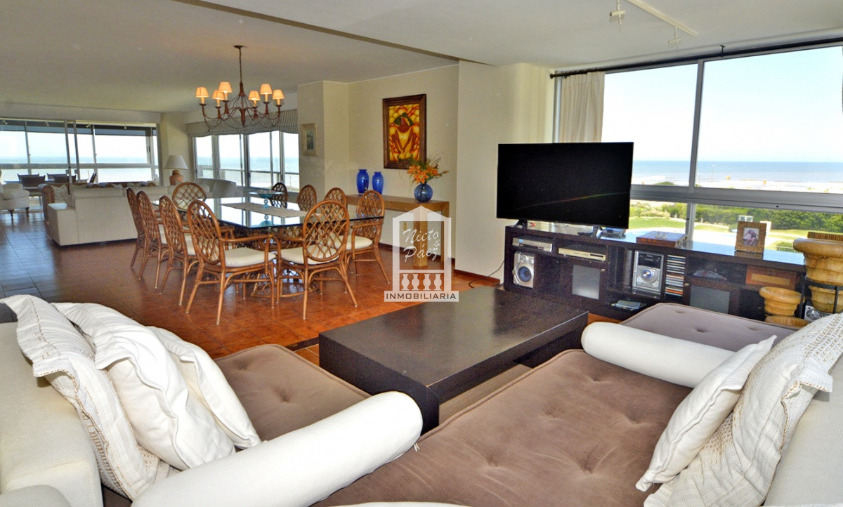 Brava - GoPunta - Portal Inmobiliario de Punta del Este - Maldonado