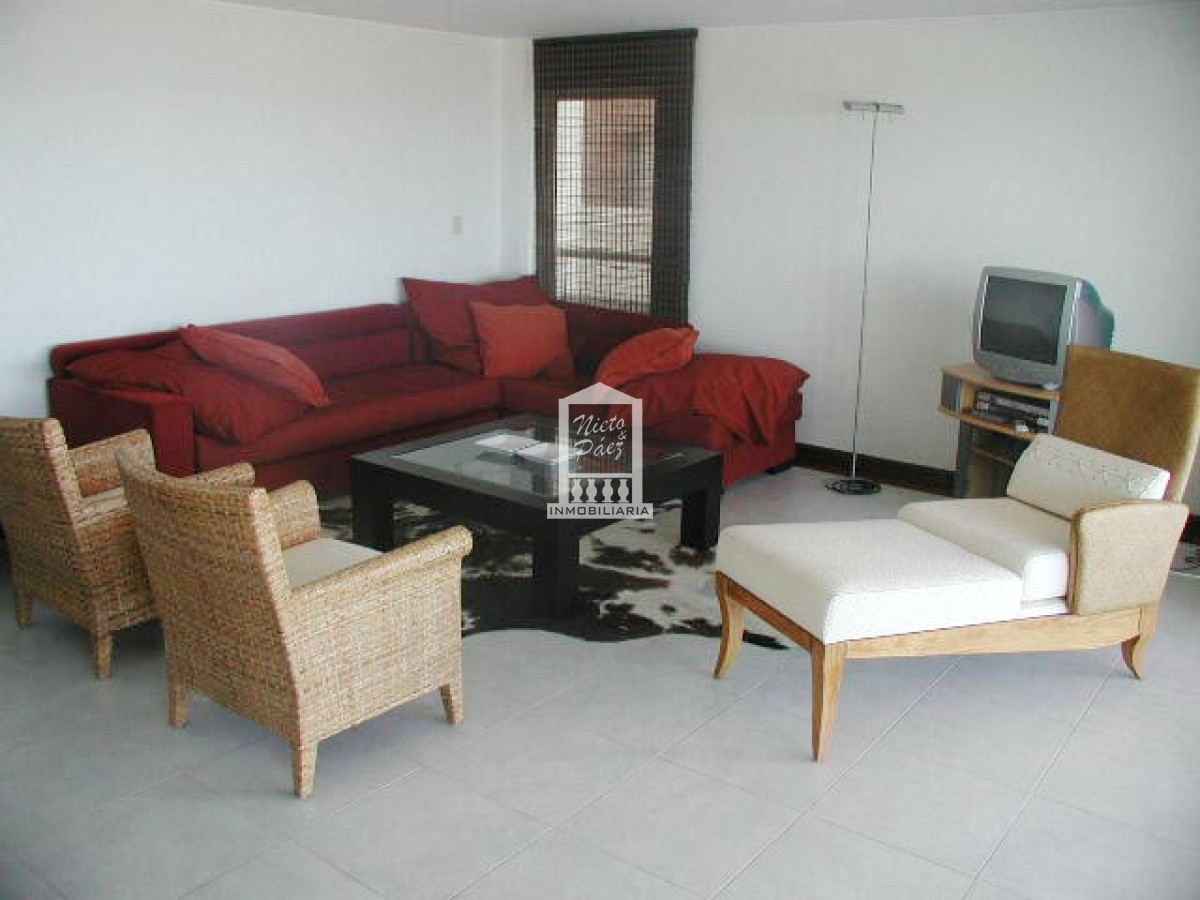 Peninsula - GoPunta - Portal Inmobiliario de Punta del Este - Maldonado