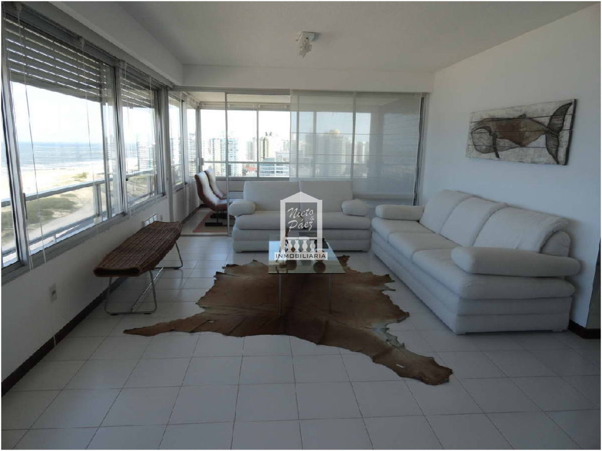 Brava - GoPunta - Portal Inmobiliario de Punta del Este - Maldonado