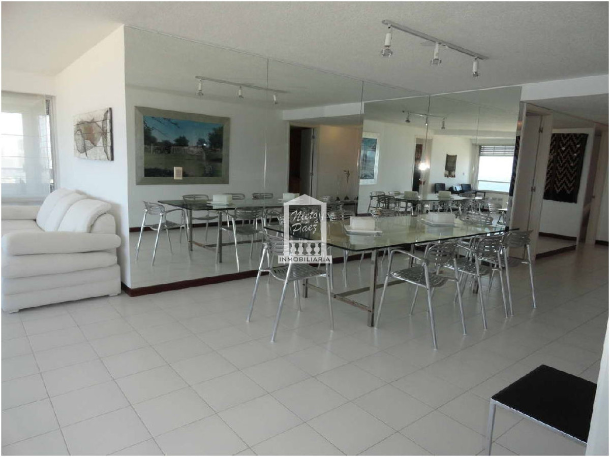 Brava - GoPunta - Portal Inmobiliario de Punta del Este - Maldonado