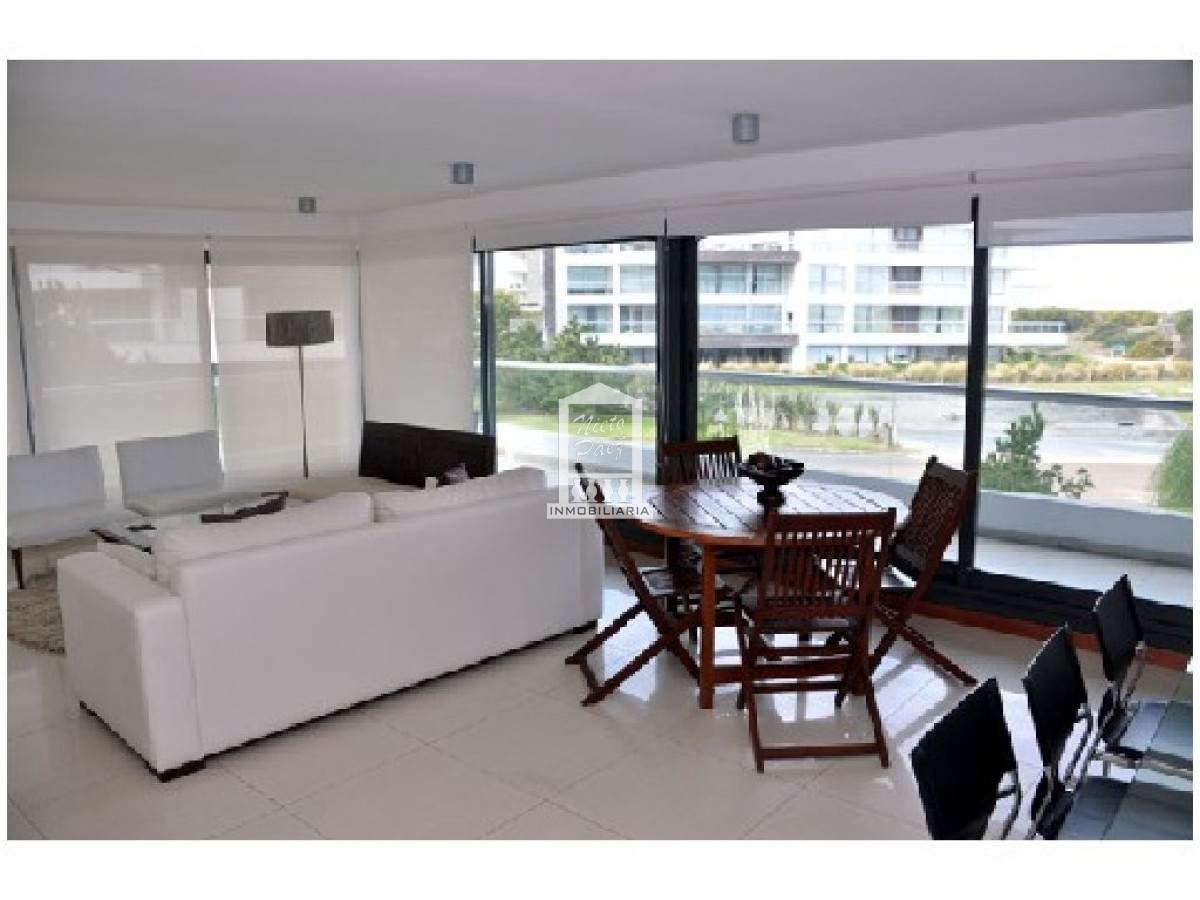 Brava - GoPunta - Portal Inmobiliario de Punta del Este - Maldonado