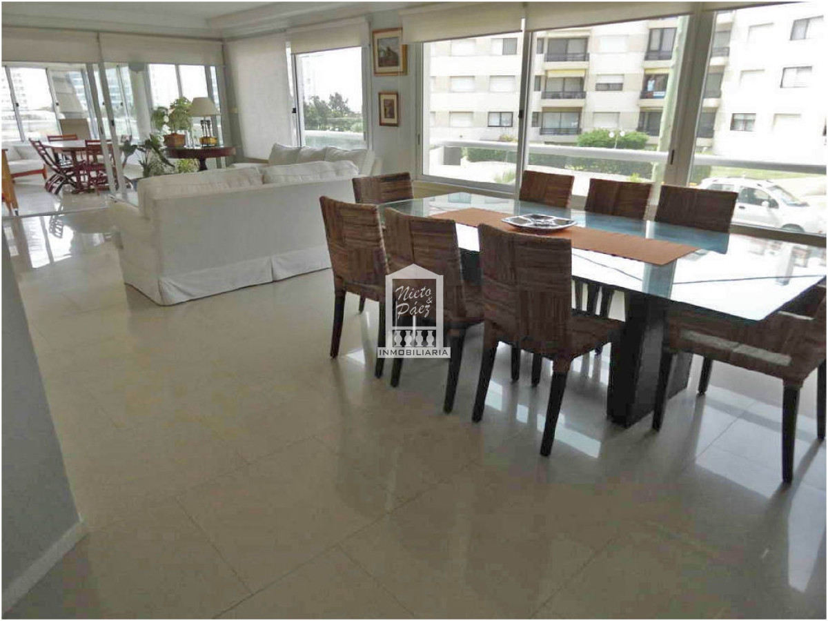 Brava - GoPunta - Portal Inmobiliario de Punta del Este - Maldonado