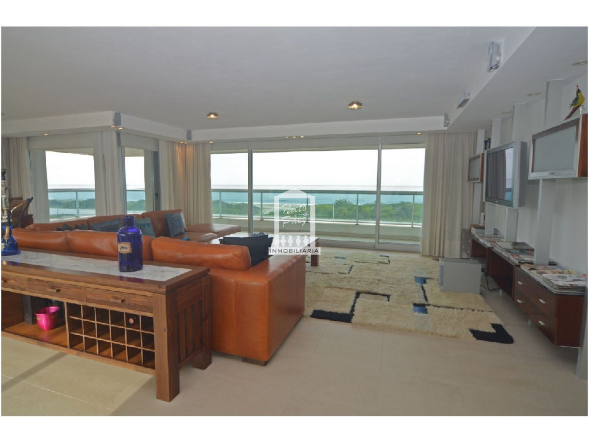 Brava - GoPunta - Portal Inmobiliario de Punta del Este - Maldonado