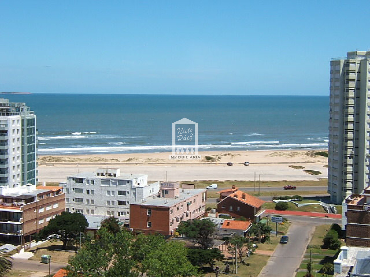 Brava - GoPunta - Portal Inmobiliario de Punta del Este - Maldonado