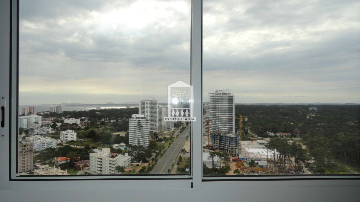 Brava - GoPunta - Portal Inmobiliario de Punta del Este - Maldonado
