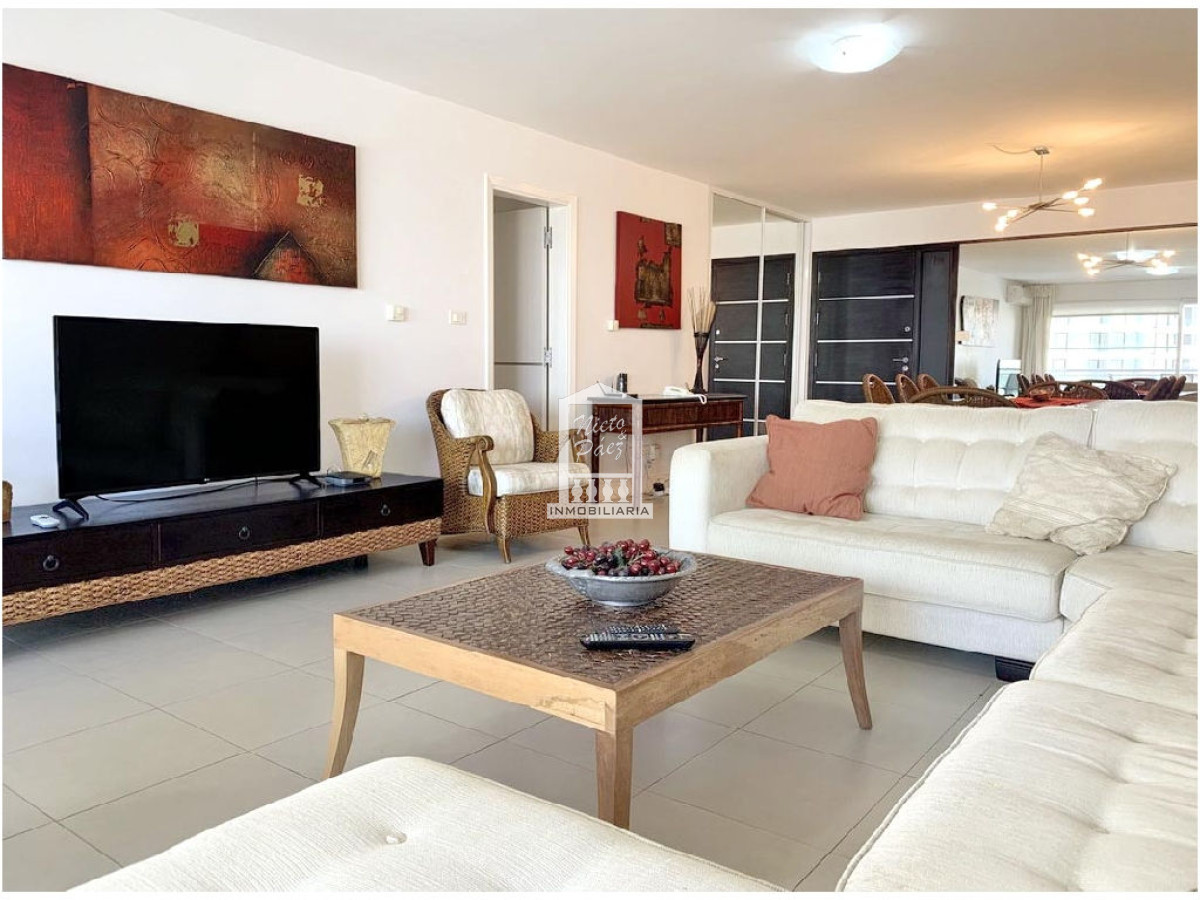 Brava - GoPunta - Portal Inmobiliario de Punta del Este - Maldonado