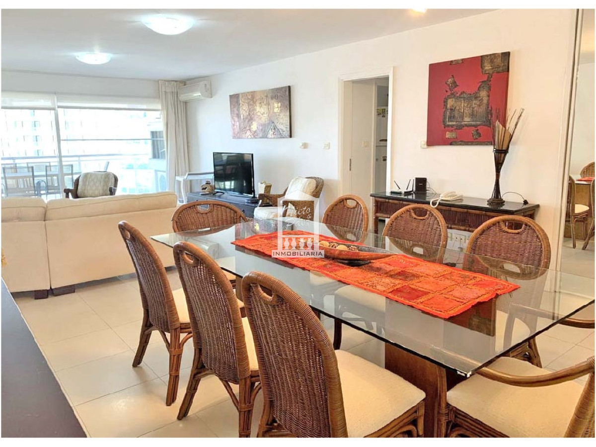 Brava - GoPunta - Portal Inmobiliario de Punta del Este - Maldonado