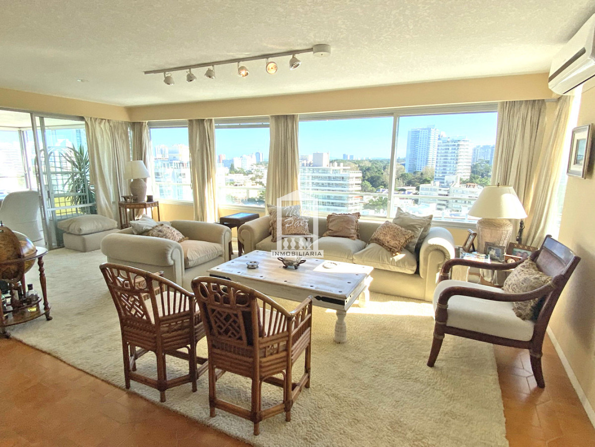 Brava - GoPunta - Portal Inmobiliario de Punta del Este - Maldonado