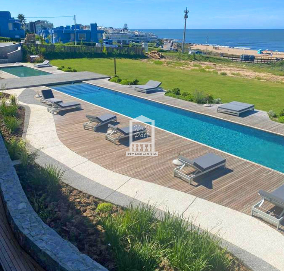 Bikini - GoPunta - Portal Inmobiliario de Punta del Este - Maldonado
