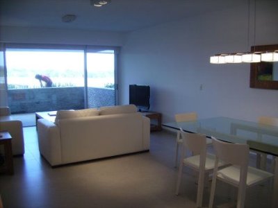 Apartamento en Punta del Este, Brava