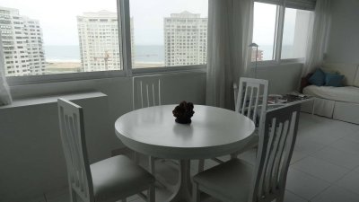 Apartamento en Punta del Este, Mansa