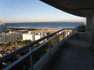 Apartamento en Punta del Este, Brava