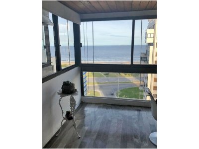 Apartamento en Punta del Este, Brava