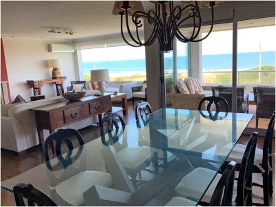 Apartamento en Punta del Este, Brava