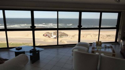 Apartamento en Punta del Este, Brava
