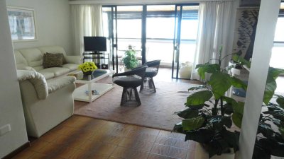 Apartamento en Punta del Este, Brava