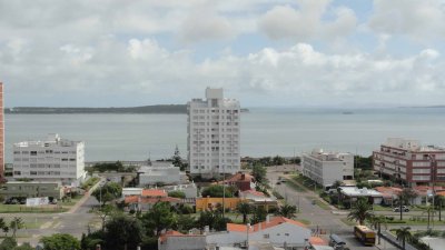 Apartamento en Punta del Este, Brava