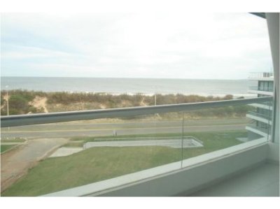 Apartamento en Punta del Este, Brava