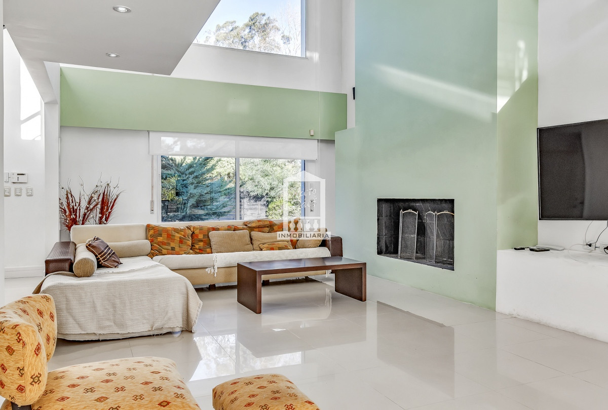 Beverly Hills - GoPunta - Portal Inmobiliario de Punta del Este - Maldonado