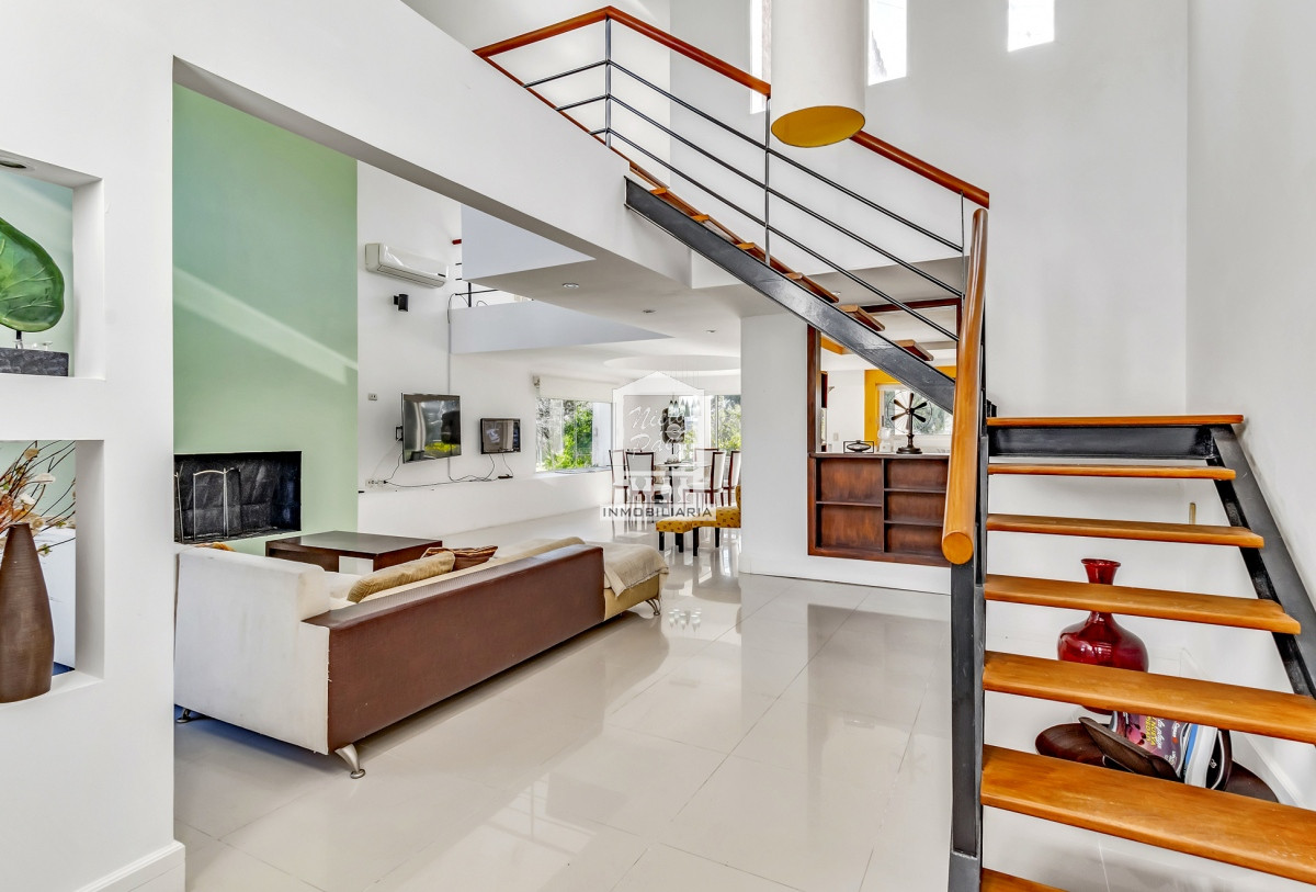 Beverly Hills - GoPunta - Portal Inmobiliario de Punta del Este - Maldonado