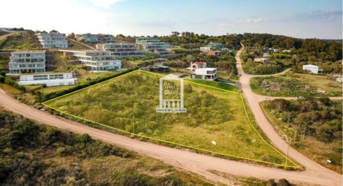 Las Grutas - GoPunta - Portal Inmobiliario de Punta del Este - Maldonado