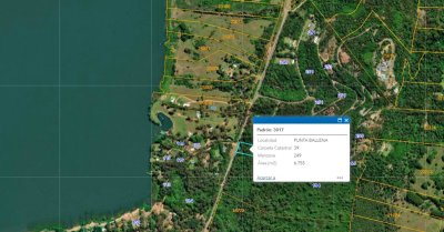 Las Cumbres sobre ruta 12. Lote de 6.755 m2