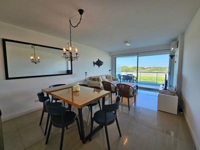 Apartamento en alquiler de temporada playa brava