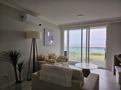 Apartamento en venta de 2 dormitorios, en playa mansa