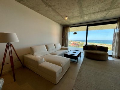Apartamento en alquiler temporal, de 3 dormitorios en suite, en Manantiales, Aldeana