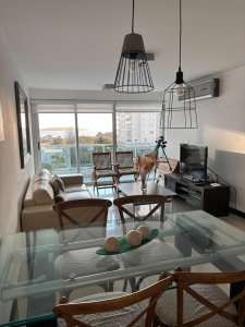 Venta apartamento de 2 dormitorios en playa mansa Gala Tower