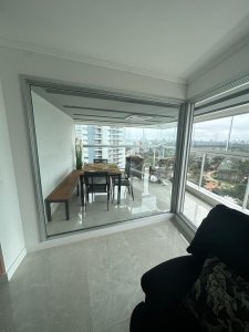 Apartamento en alquiler temporal 2 dormitorios playa Mansa Miami Boulevard