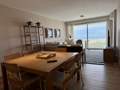 Apartamento de 3 suites en alquiler de temporada Playa Brava